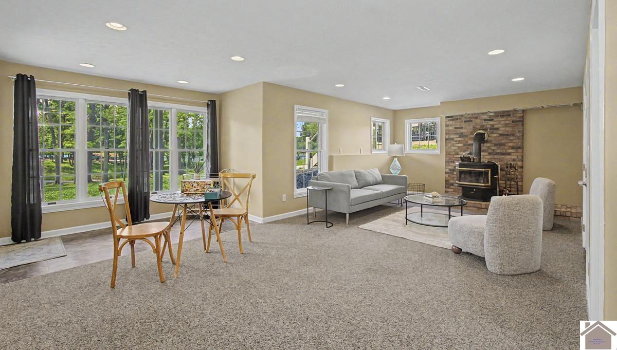 91 Lakeshore Road