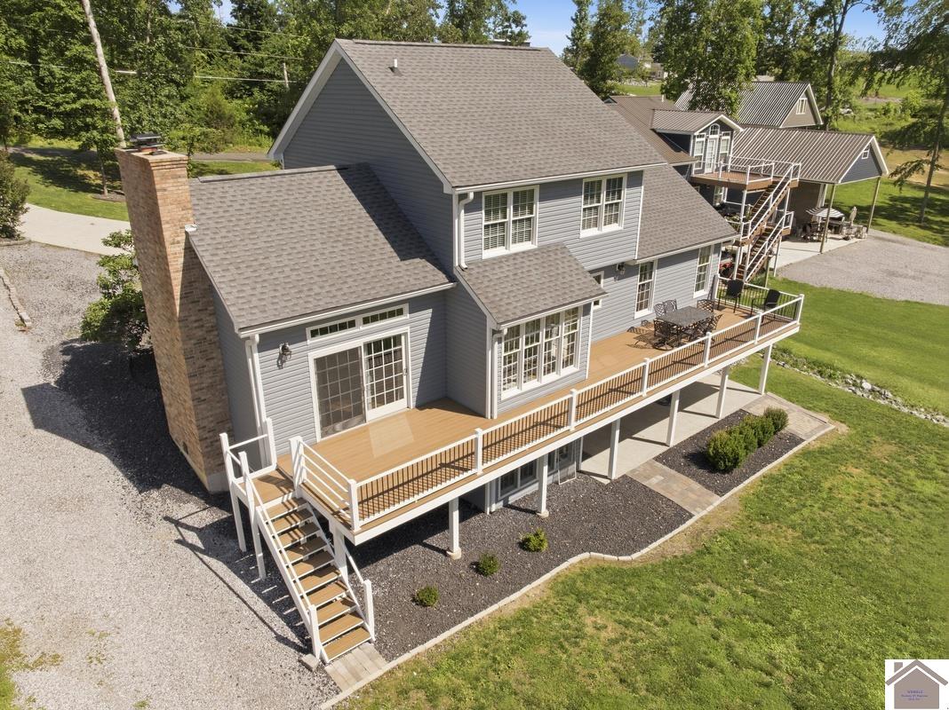91 Lakeshore Road