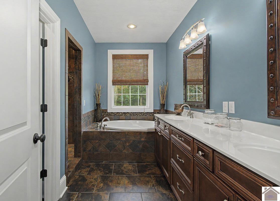 494 Beat Farmer Road