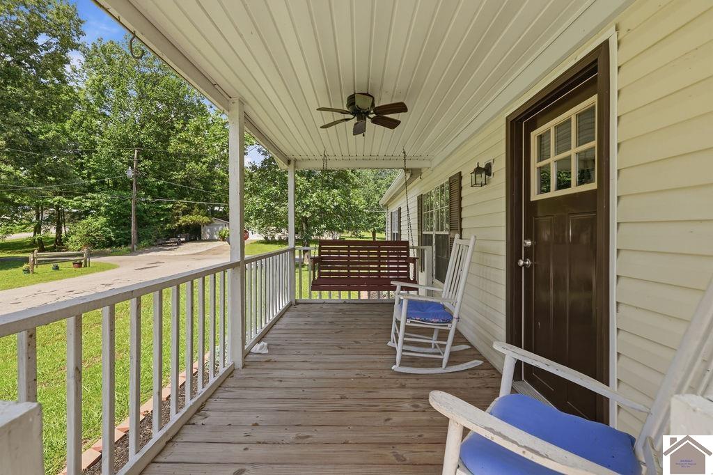 18 Kenwood Circle