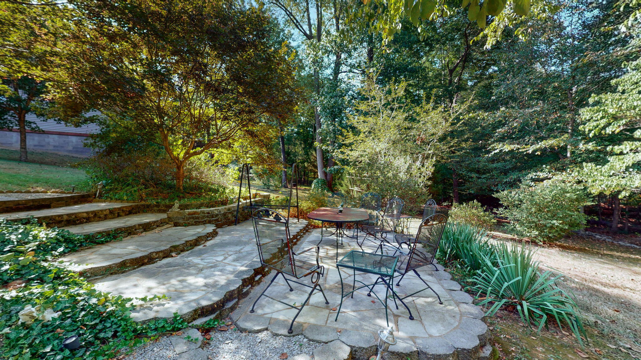 81 Woodridge Lane