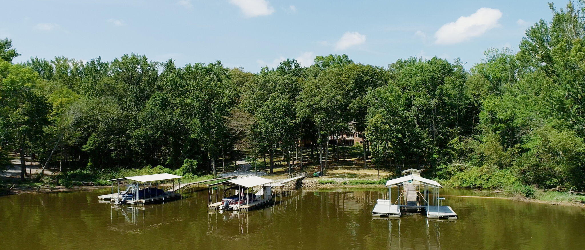 81 Woodridge Lane