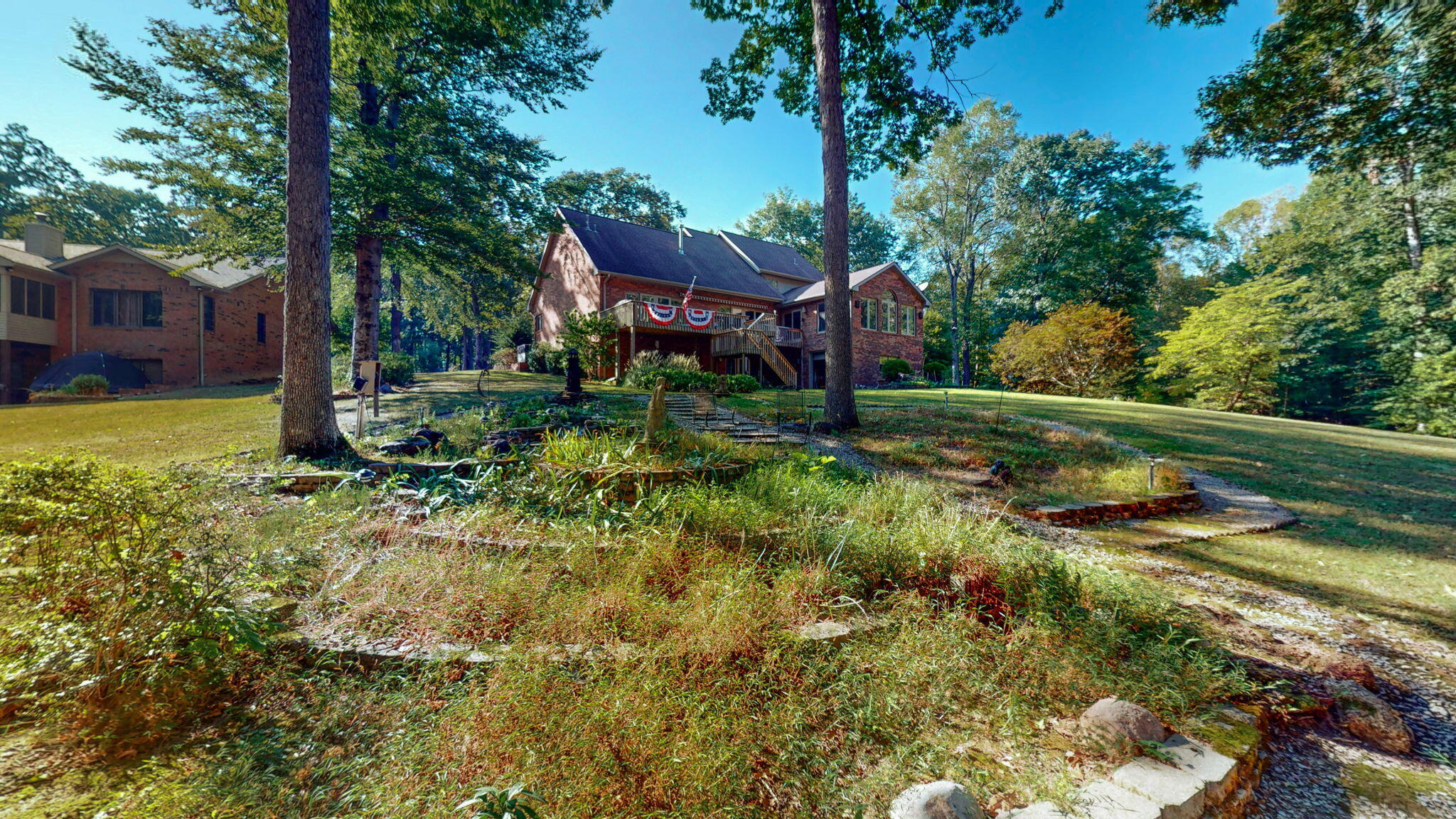 81 Woodridge Lane