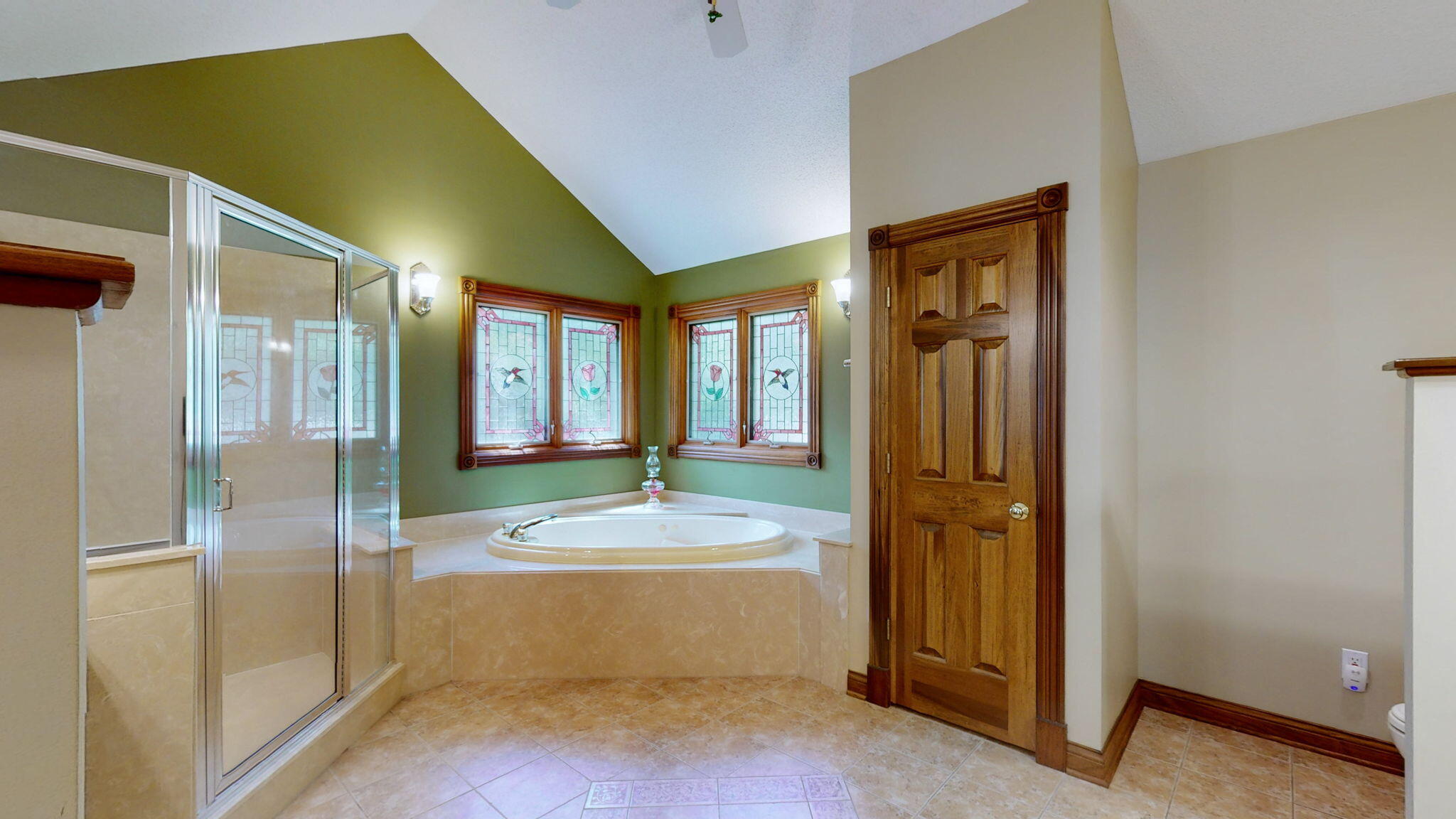 81 Woodridge Lane