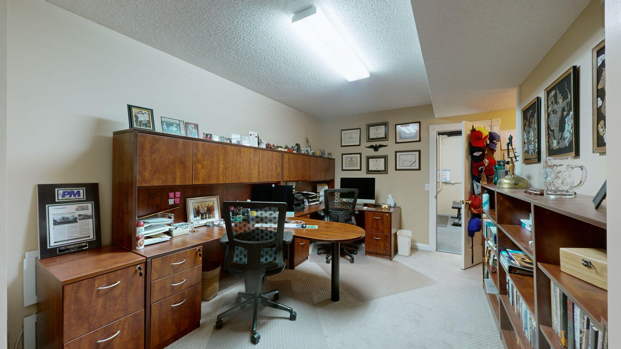 81 Woodridge Lane