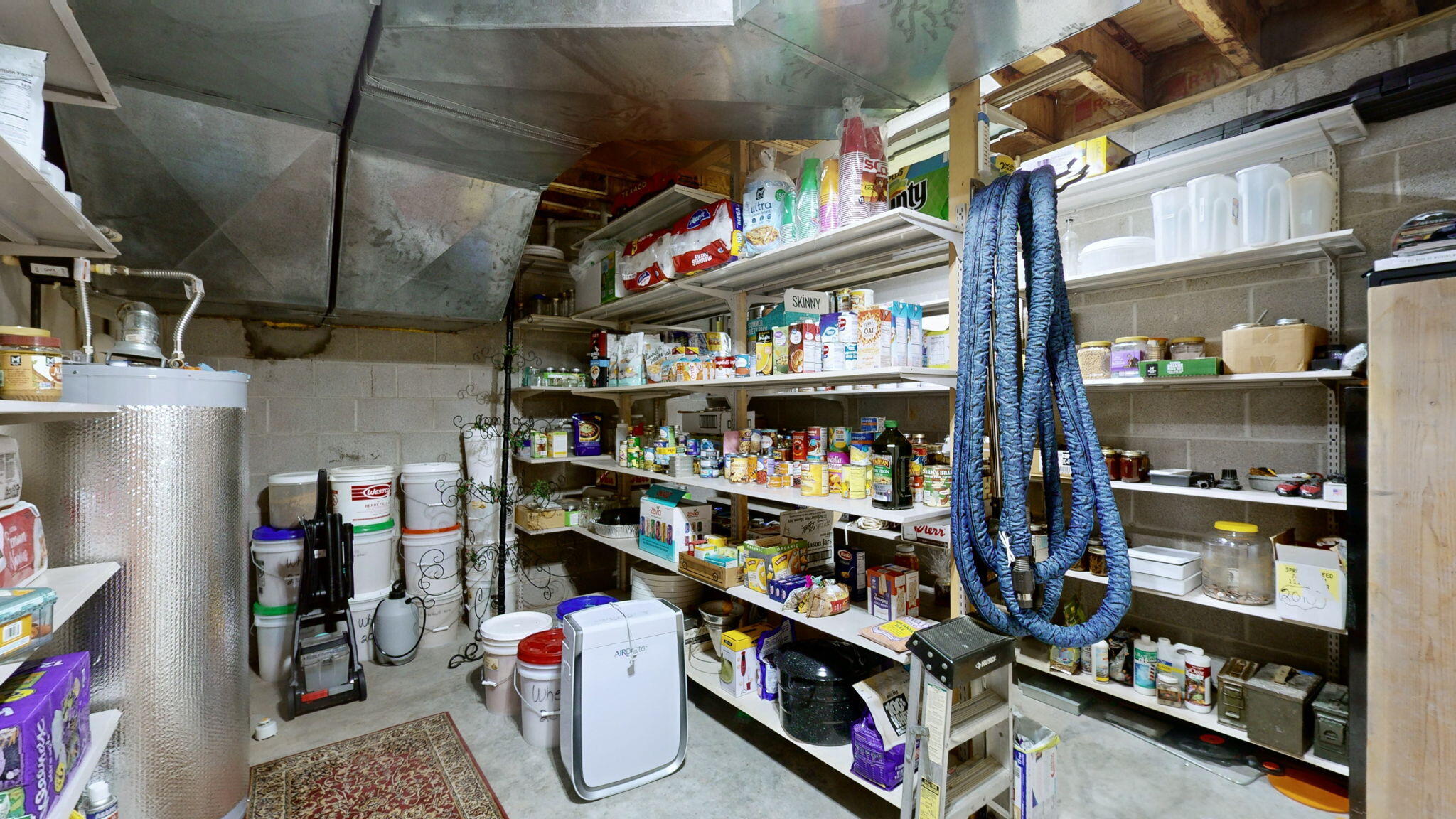 81 Woodridge Lane