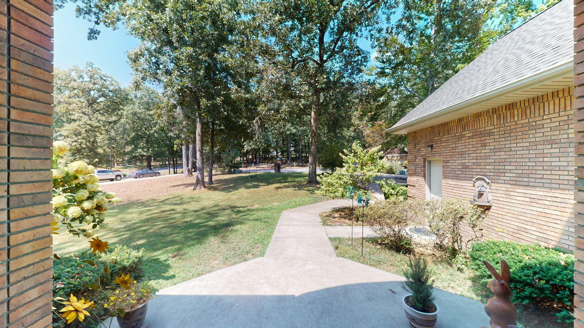 81 Woodridge Lane