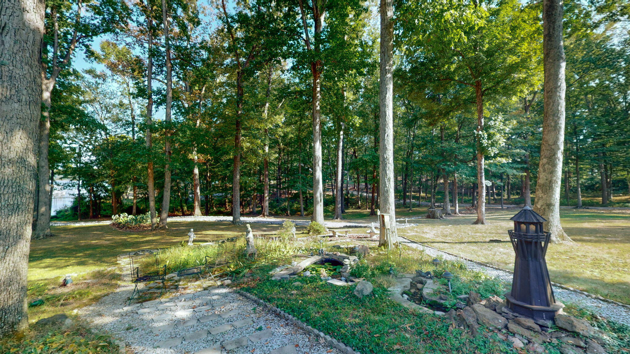 81 Woodridge Lane