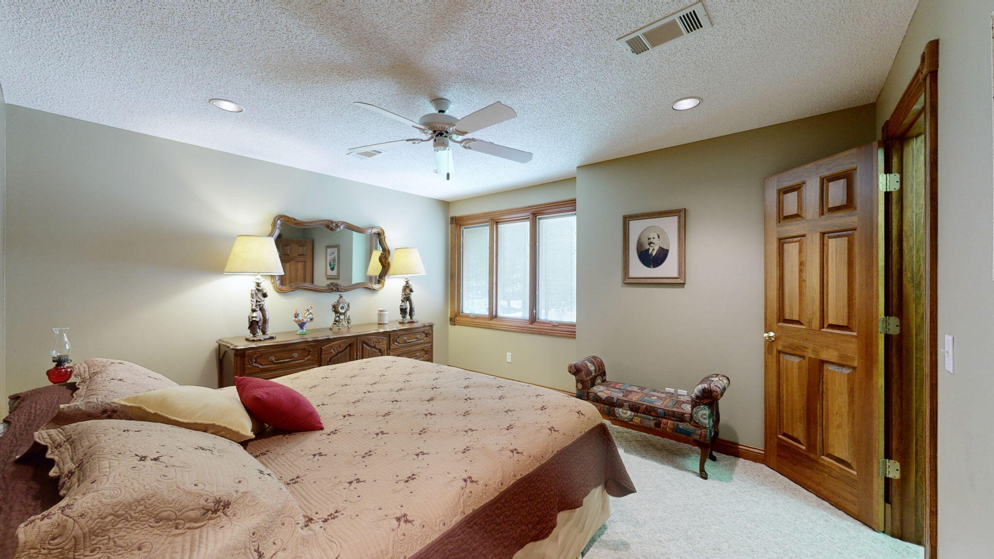 81 Woodridge Lane