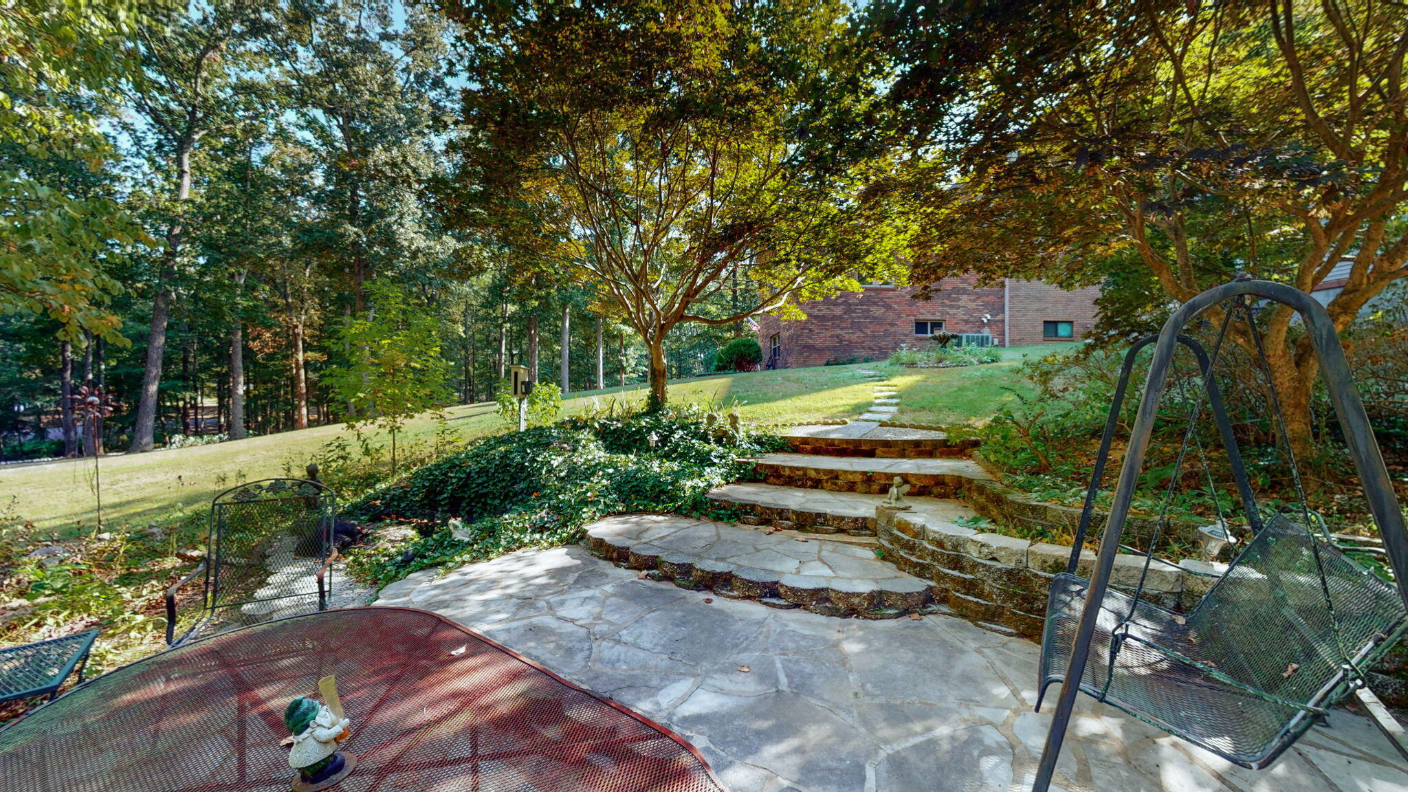 81 Woodridge Lane