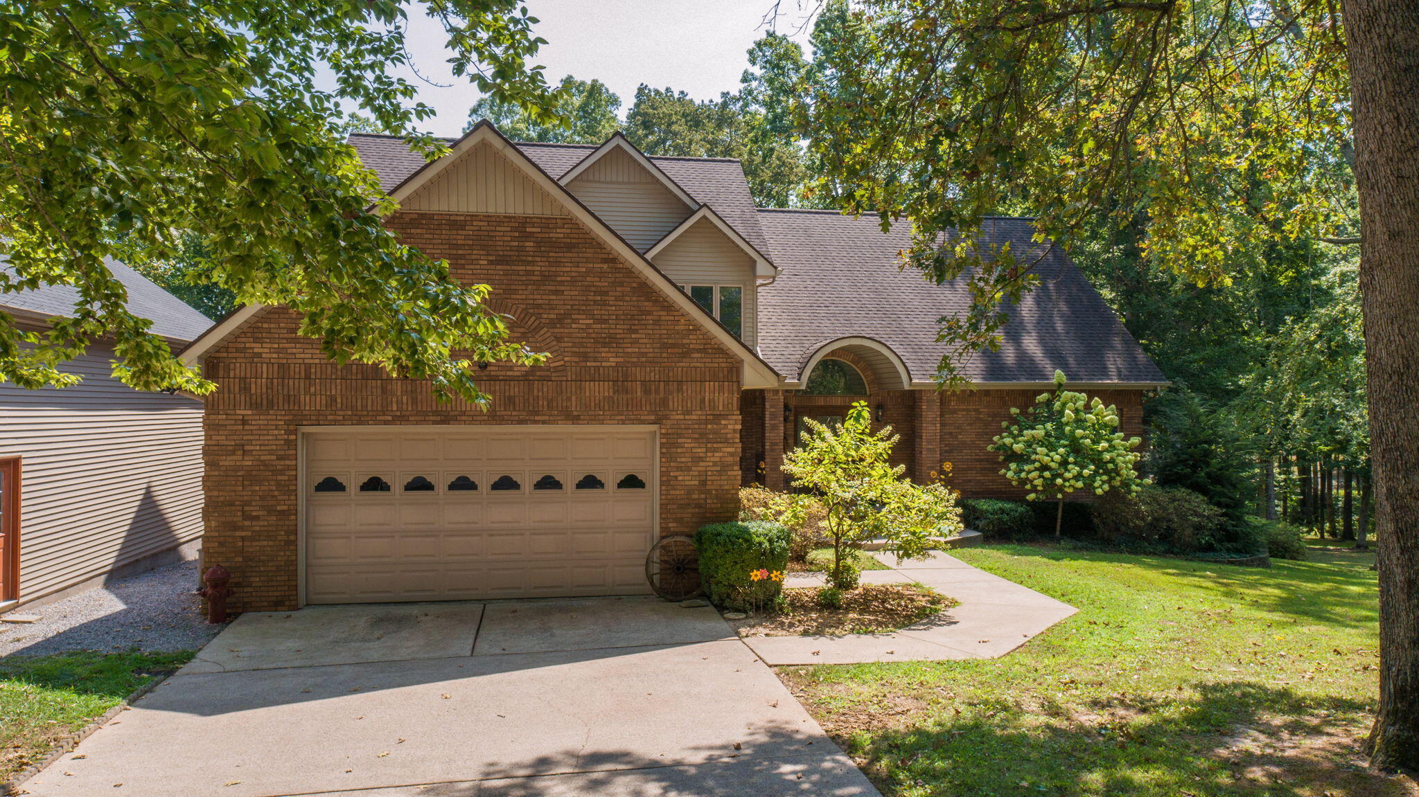 81 Woodridge Lane