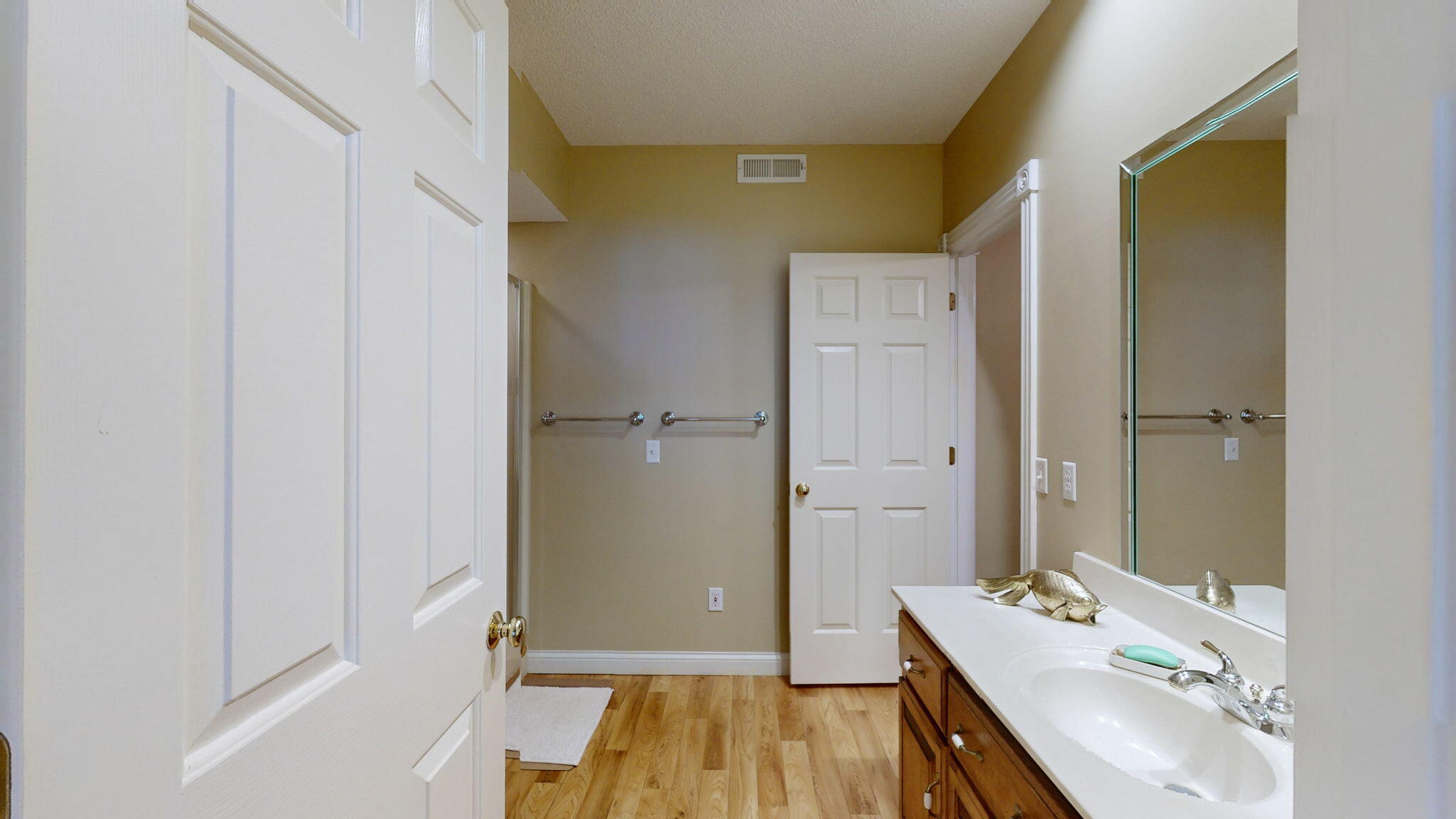 81 Woodridge Lane