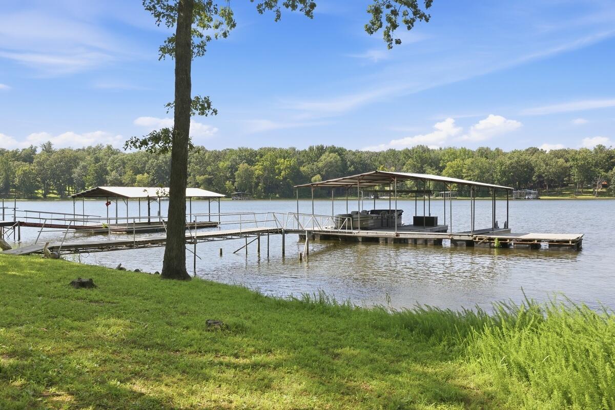 124 Hickory Hill Lane