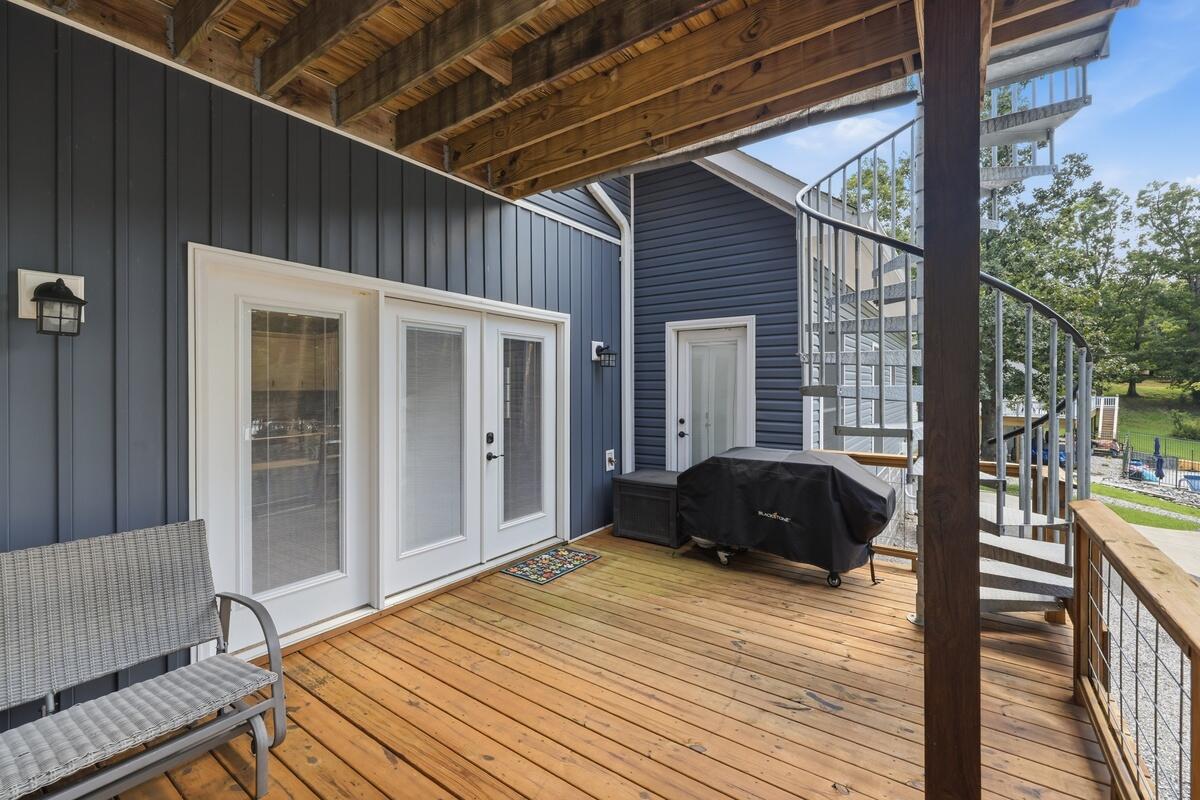 124 Hickory Hill Lane