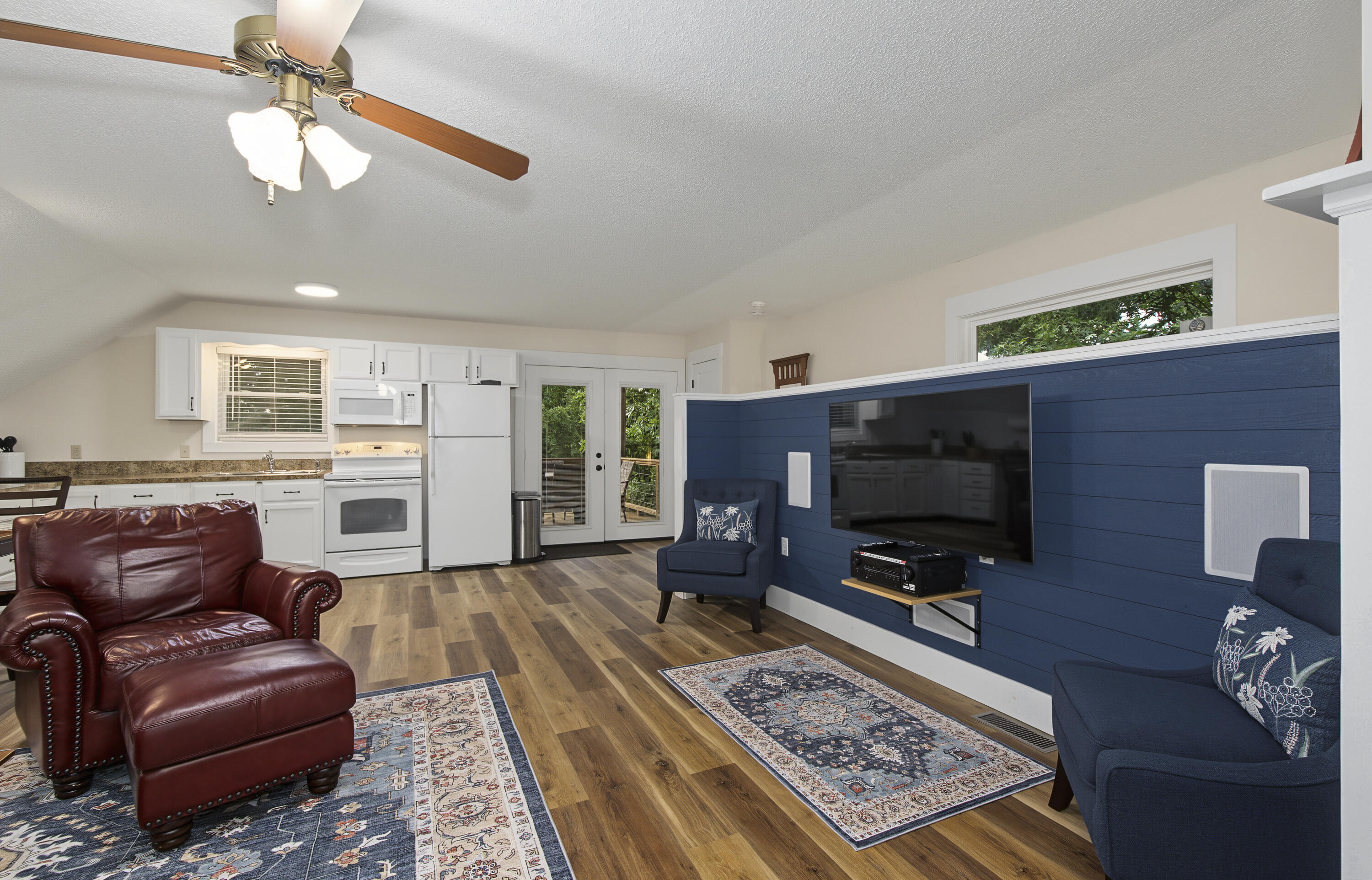 124 Hickory Hill Lane