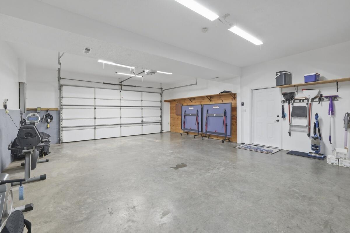 124 Hickory Hill Lane