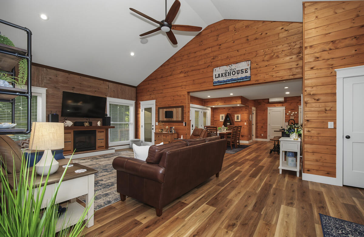 124 Hickory Hill Lane