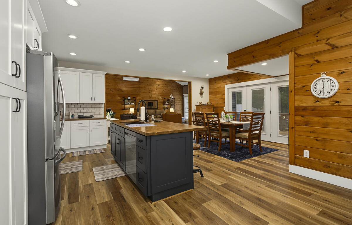 124 Hickory Hill Lane