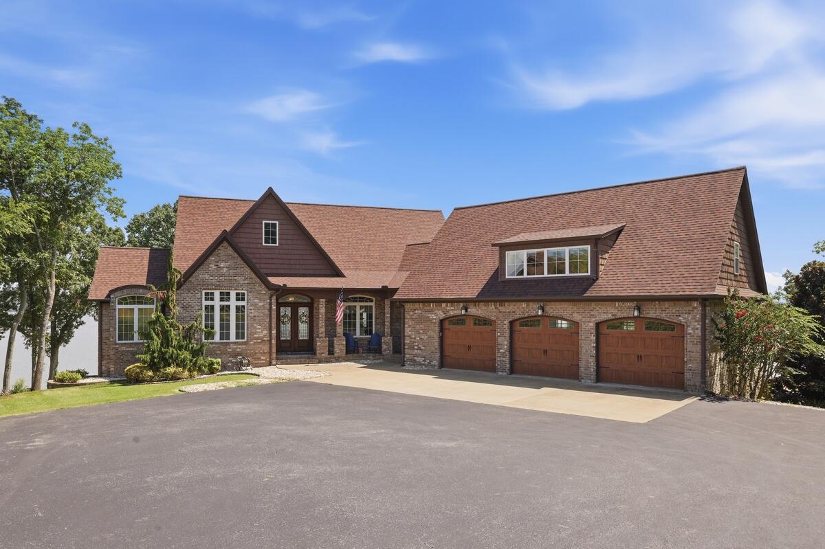 749 Dock Drive