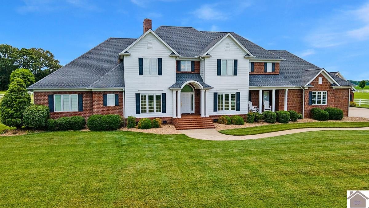 1066 Oaks Country Club Road