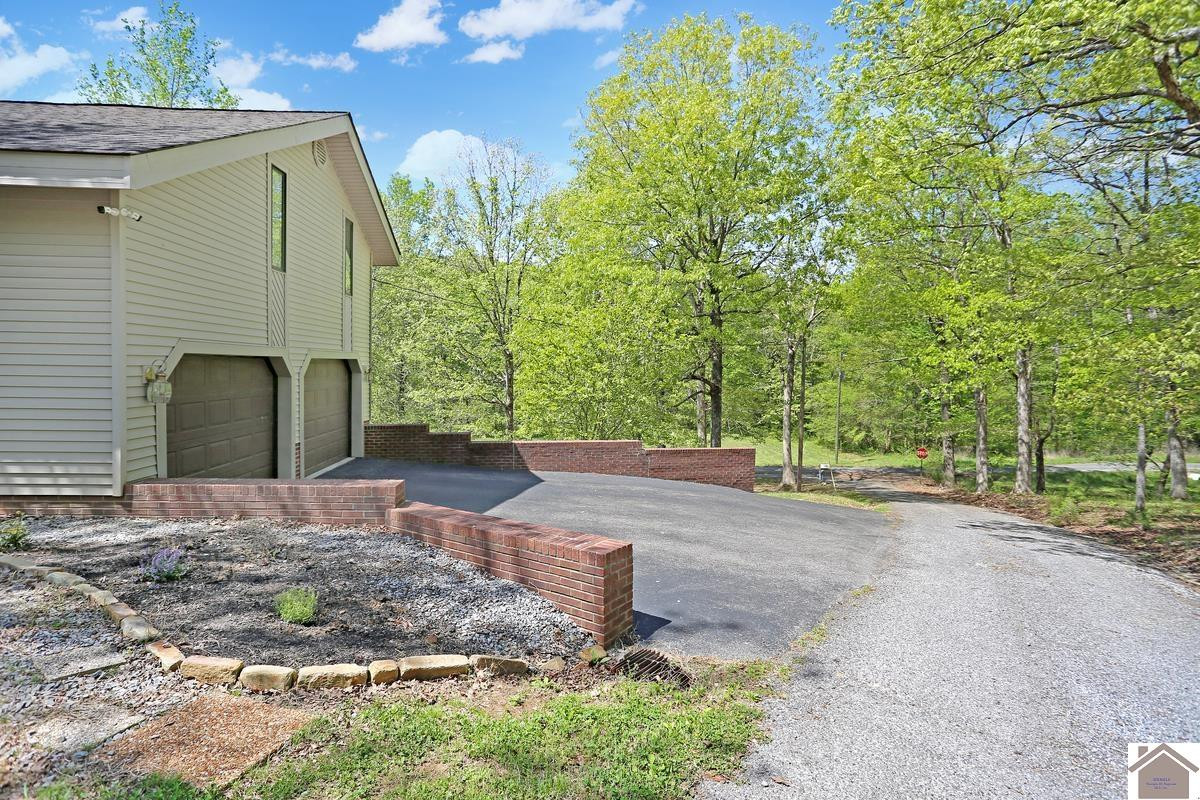 33 Buttercup Drive