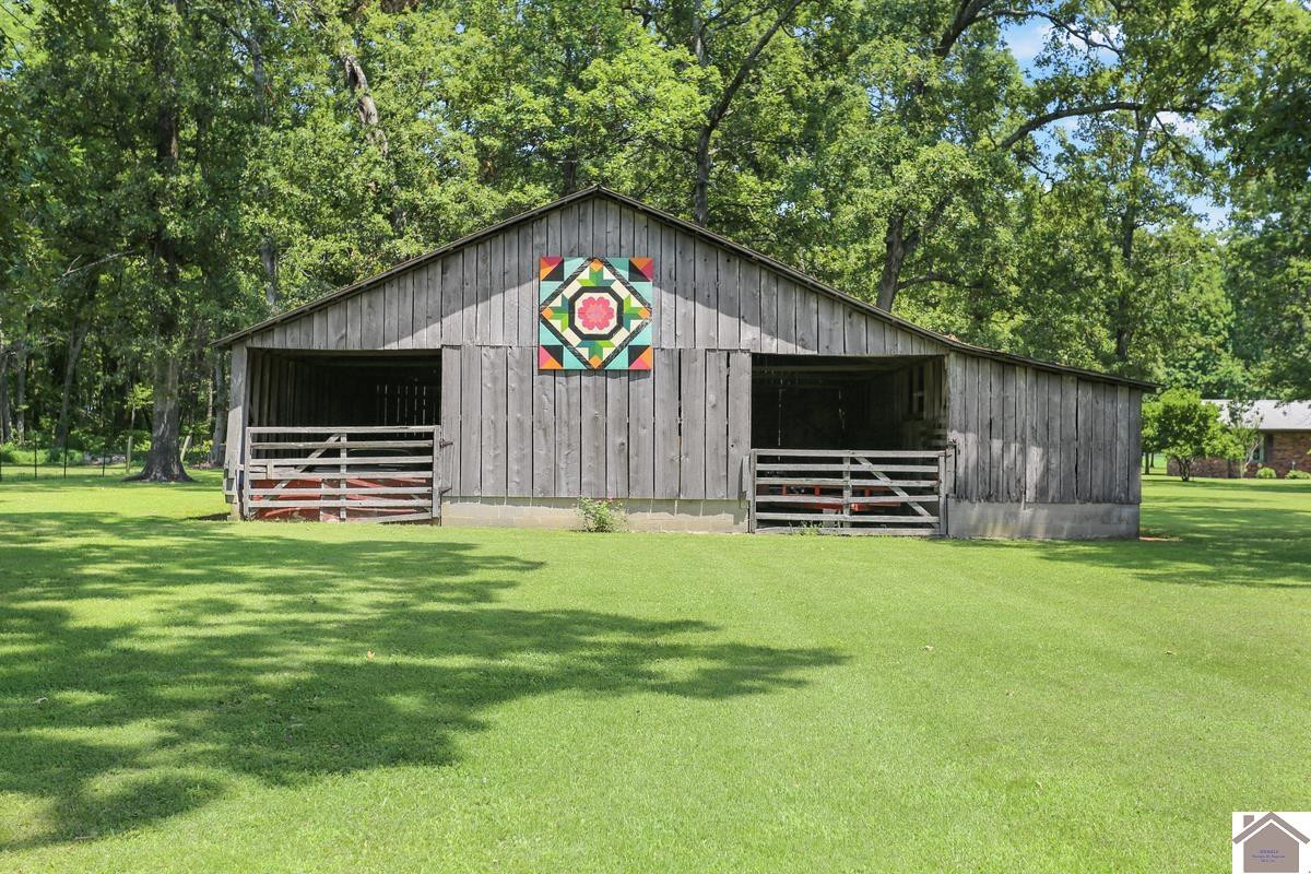 2156 Poor Farm Road