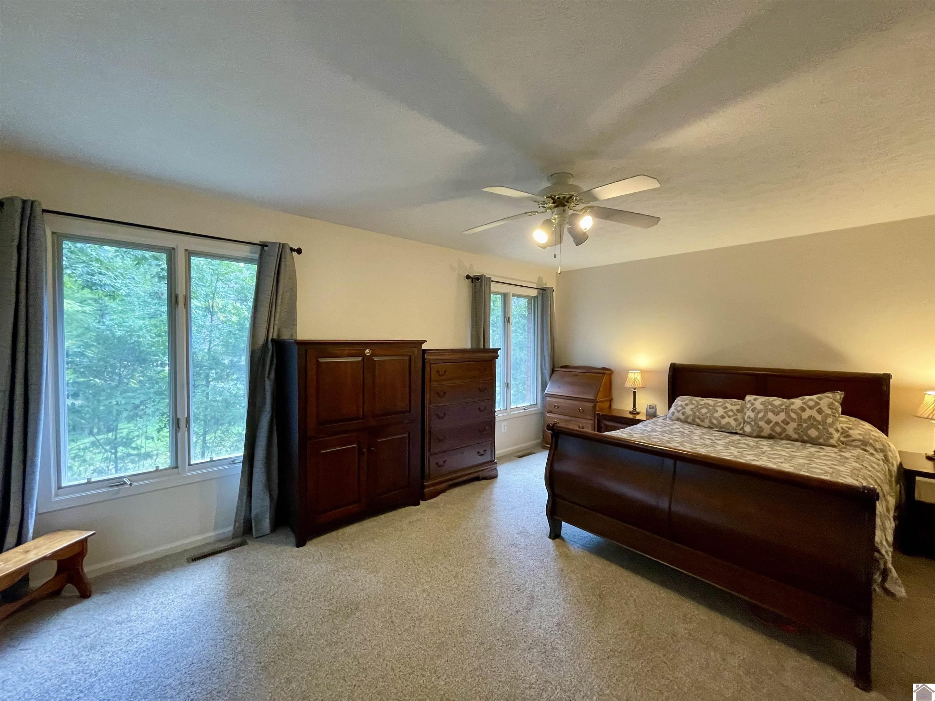 432 Edgewood