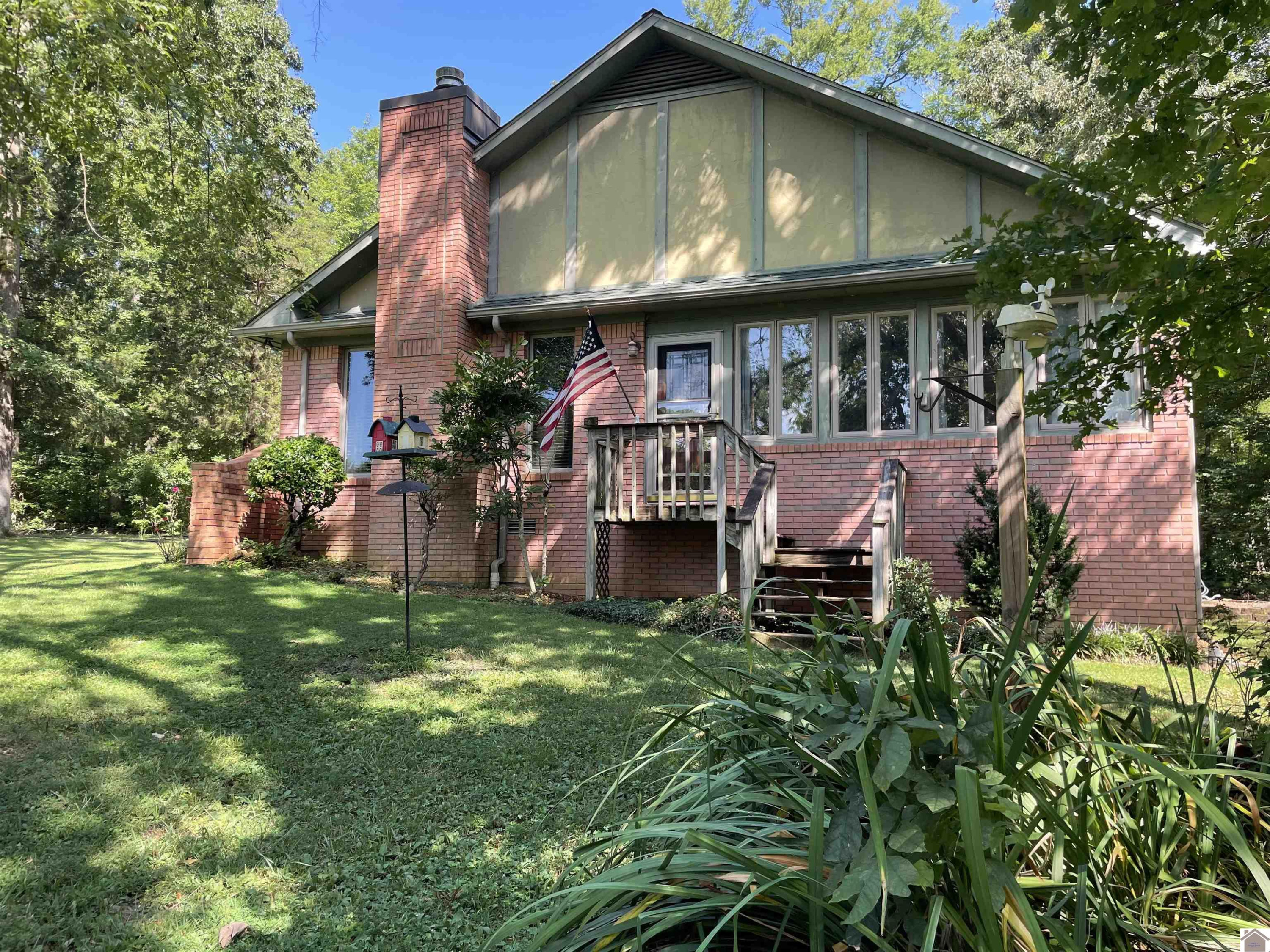 432 Edgewood