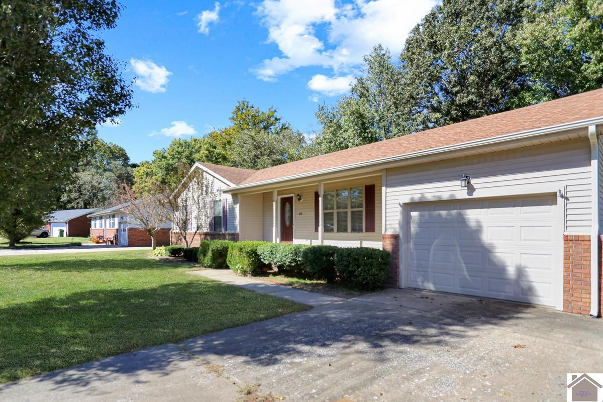 68 Cambridge Drive