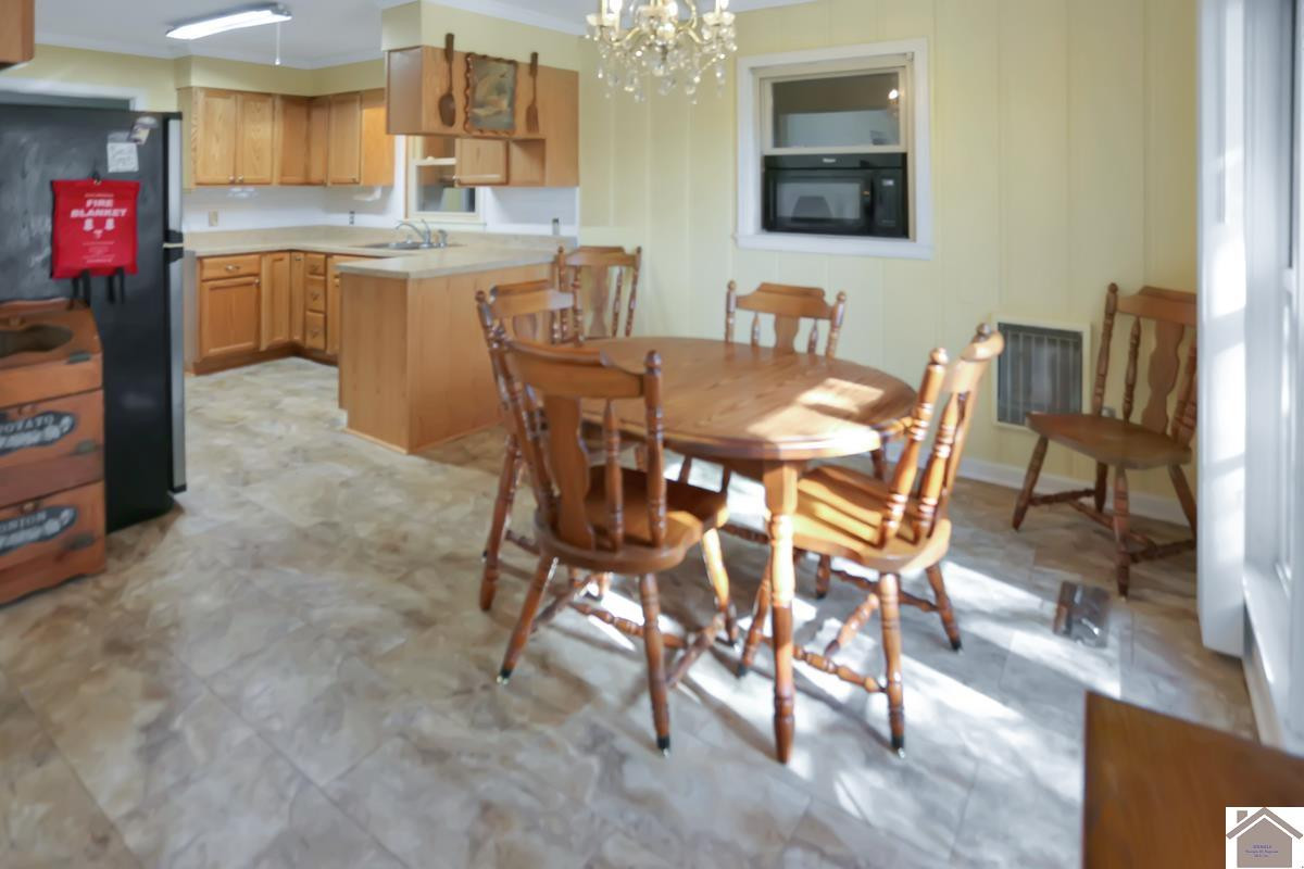 1322 Burkeen Road