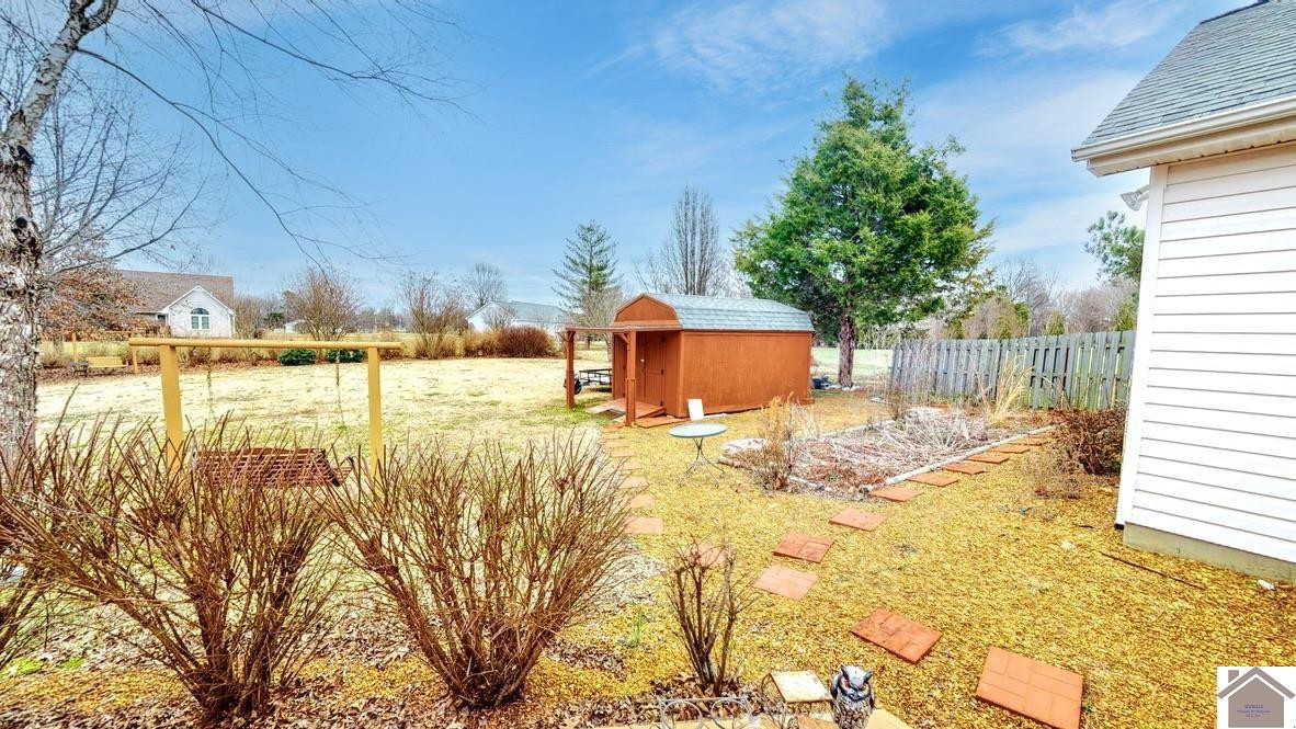 10 Logan Trail
