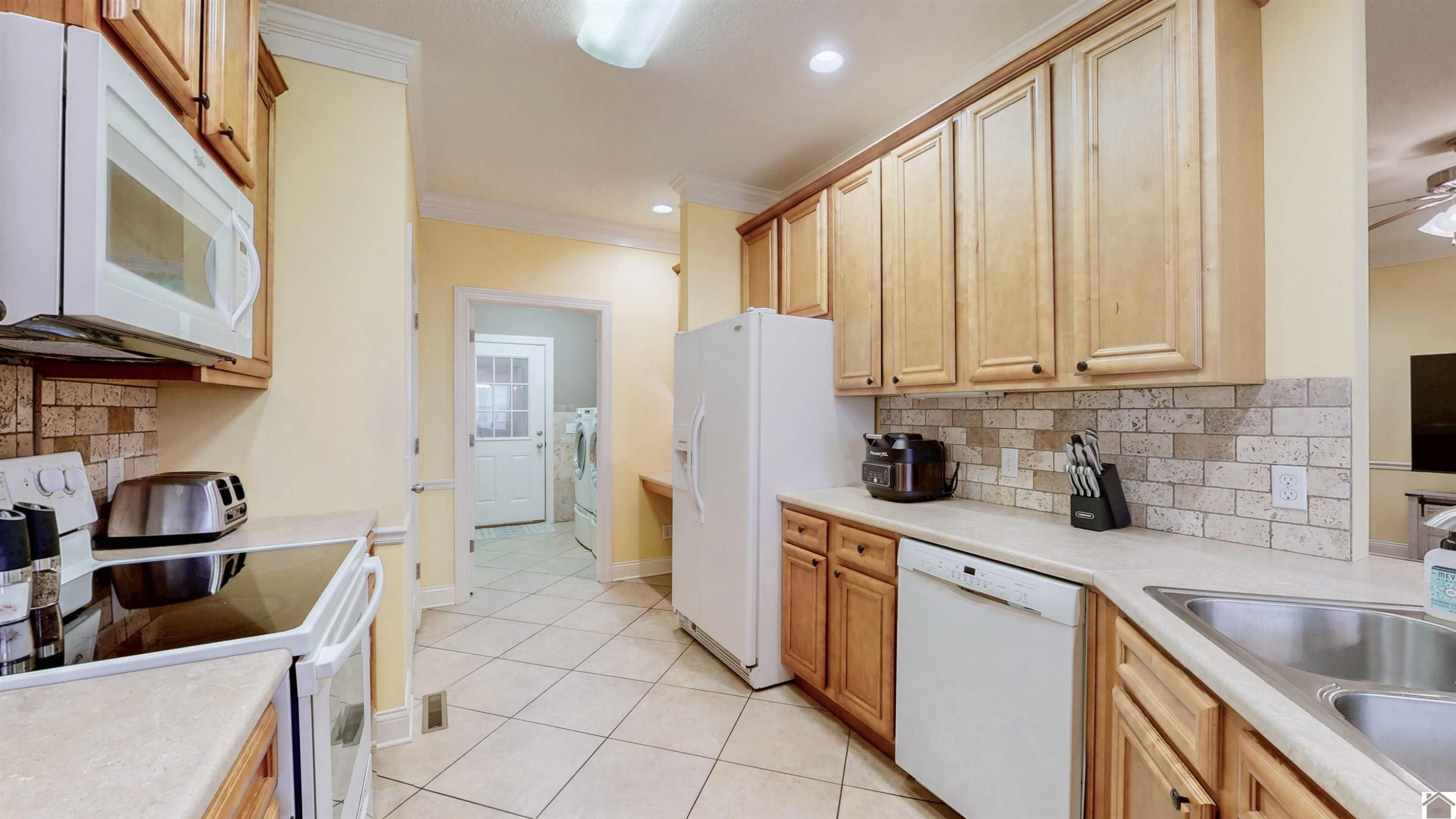 10 Logan Trail