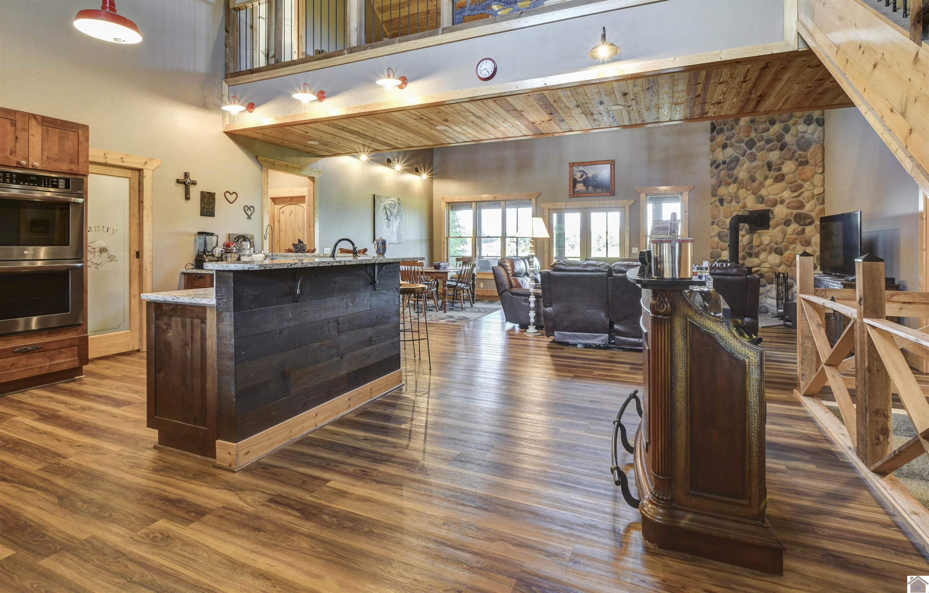 3210 Douglas Road