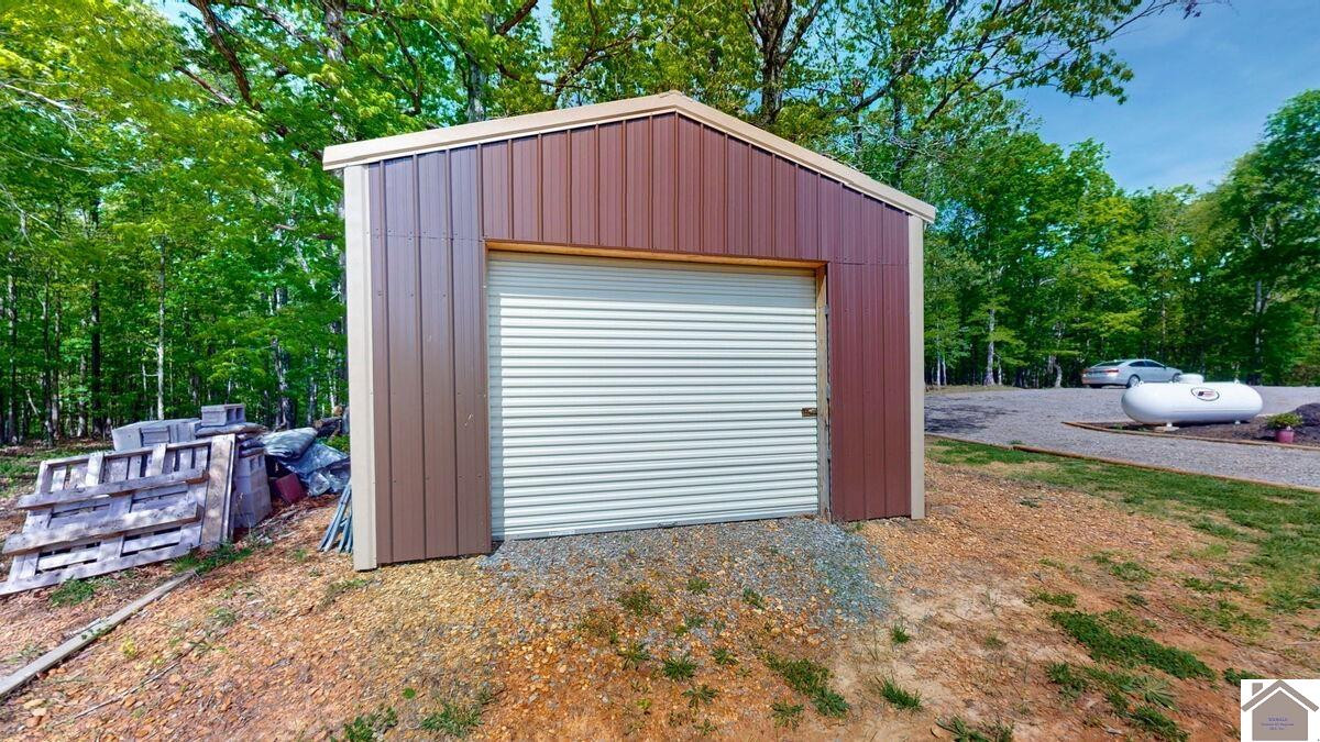 3210 Douglas Road