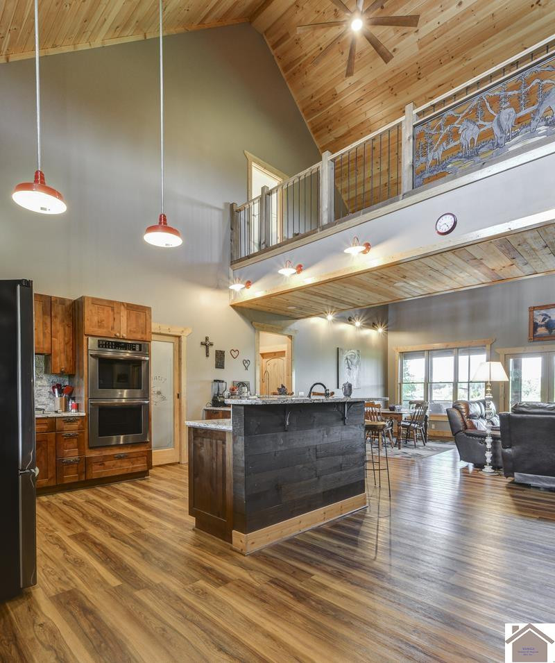 3210 Douglas Road