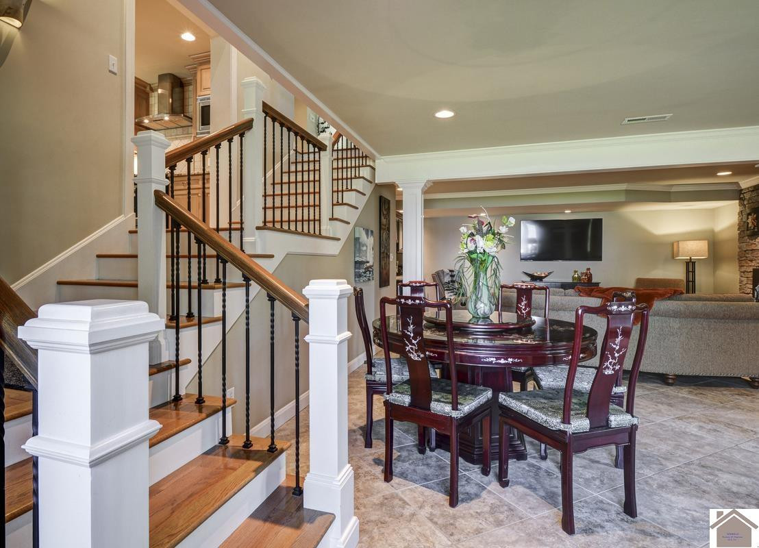 114 Shadyside Lane