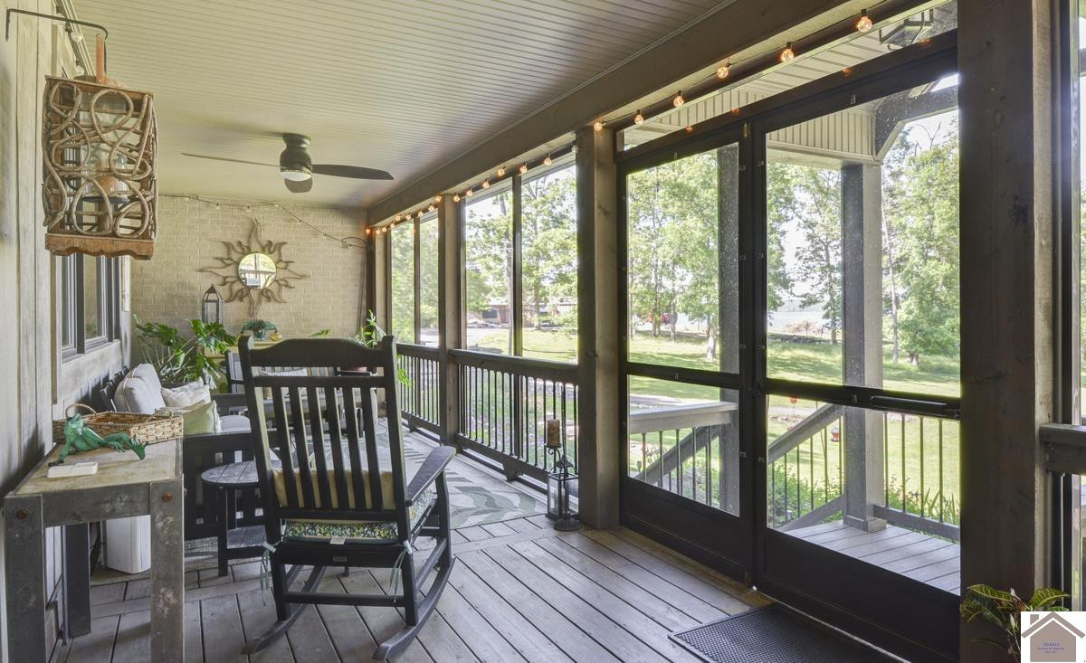 114 Shadyside Lane