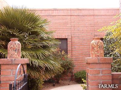 3855 S Via de la Garzota