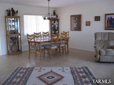 266 W Calle Frambuesa