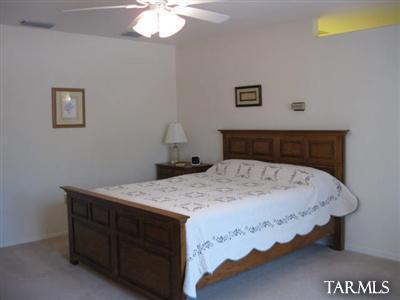266 W Calle Frambuesa