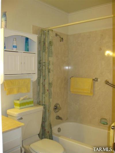266 W Calle Frambuesa