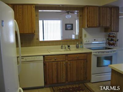 266 W Calle Frambuesa