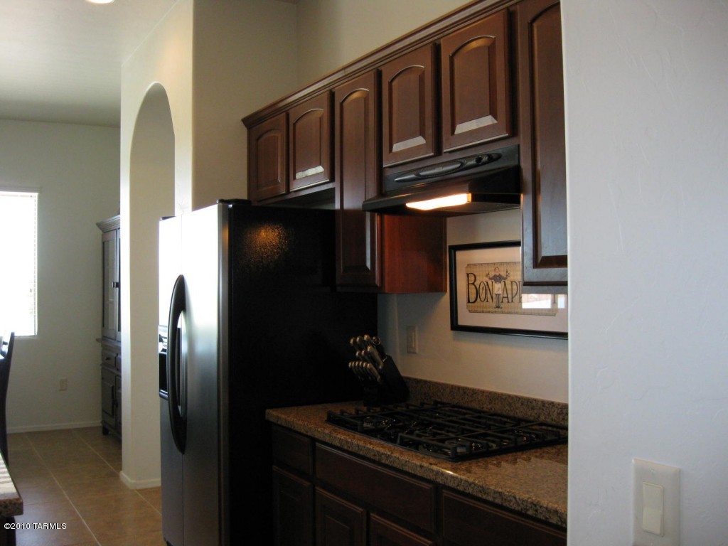 2173 W Escondido Canyon