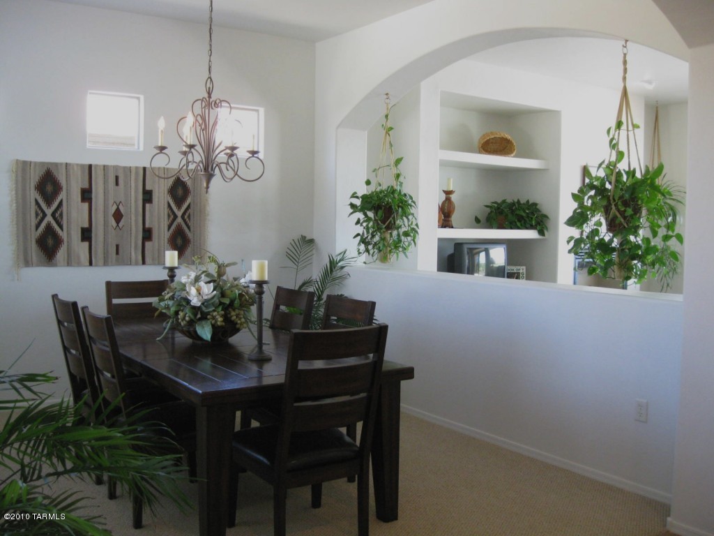 2173 W Escondido Canyon