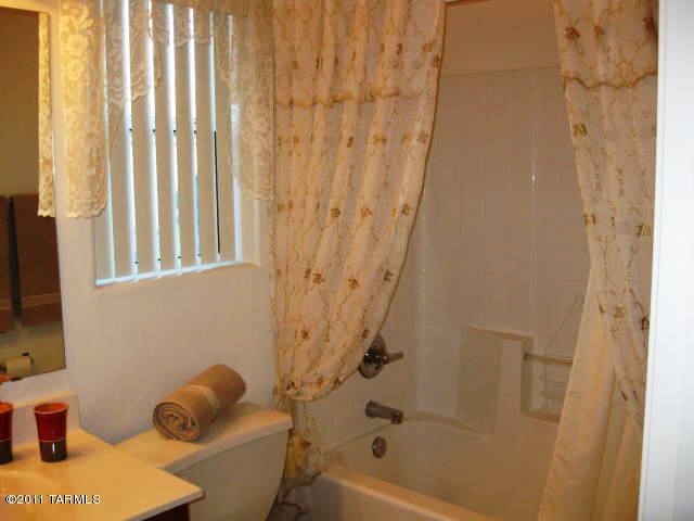 580 W Rio Flojo