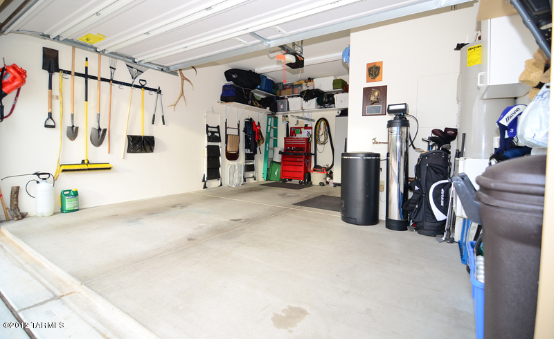 3801 S Avenida De Encino