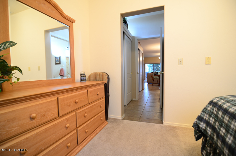 3801 S Avenida De Encino