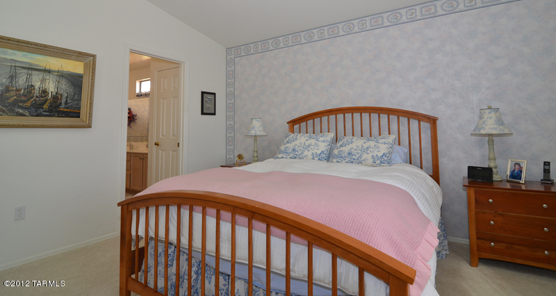 280 N Bluebird Drive