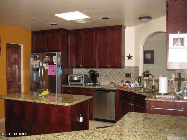 1432 W Calle Del Mito