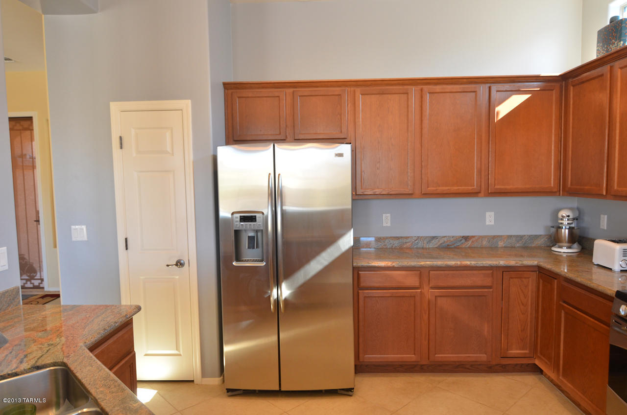 873 W Bosch Drive